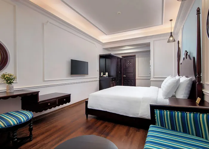San Boutique Hotel & Travel