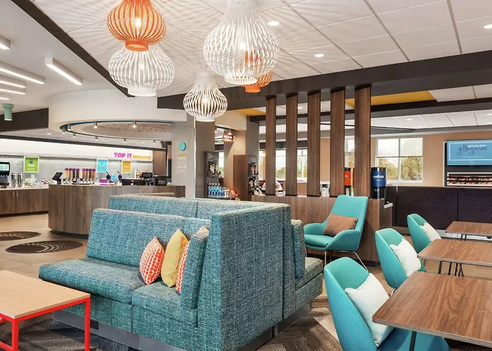 Tru By Hilton Milwaukee Brookfield