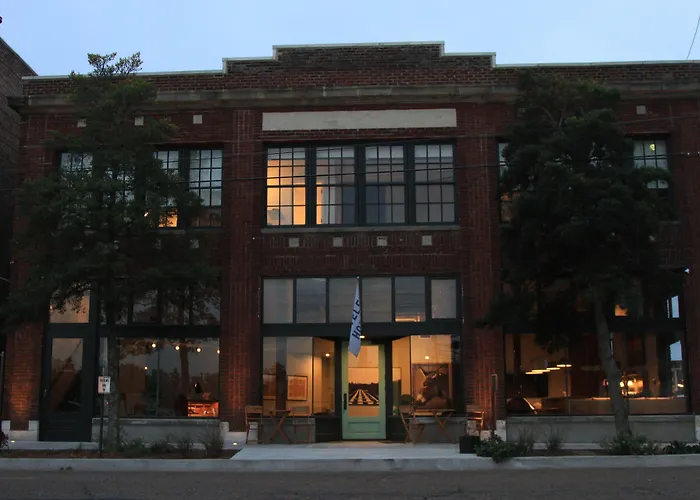 Travelers Hotel