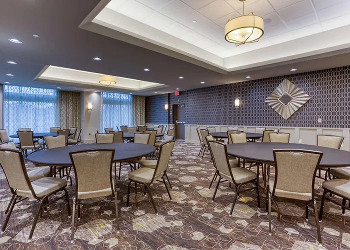 Drury Inn & Suites Columbus Polaris