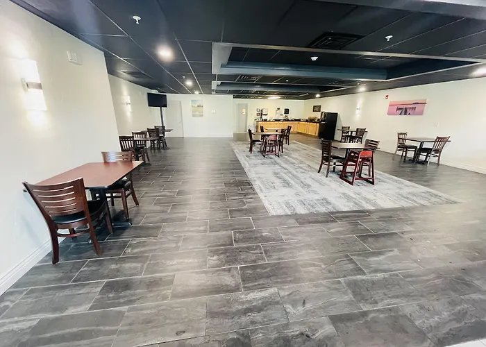 Fairbridge Inn & Suites Cuero