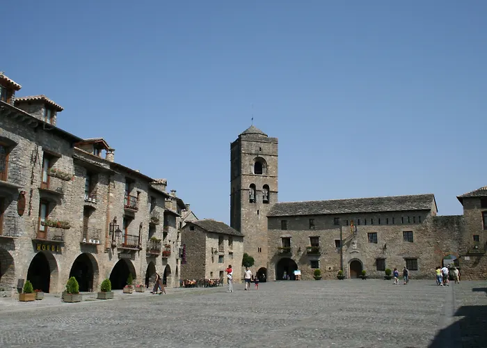 Los Arcos