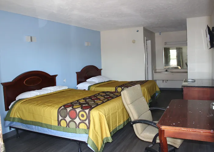 Relax Inn Canton