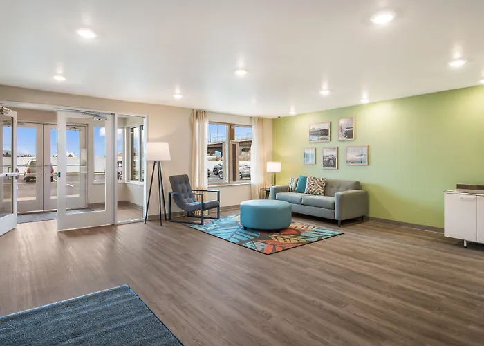 Woodspring Suites Missoula