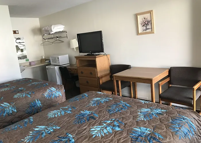 Lazy U Motel