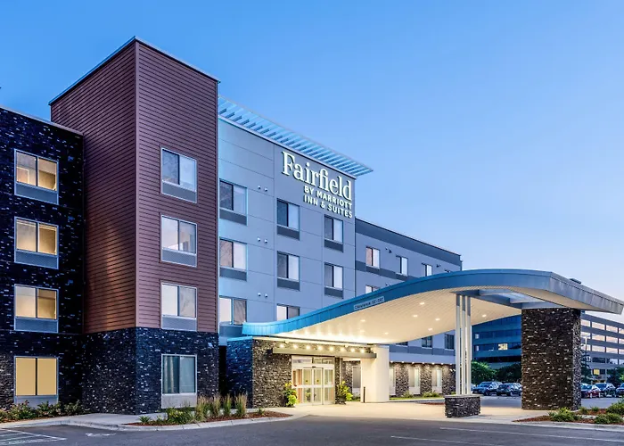 Fairfield Inn & Suites Minneapolis North