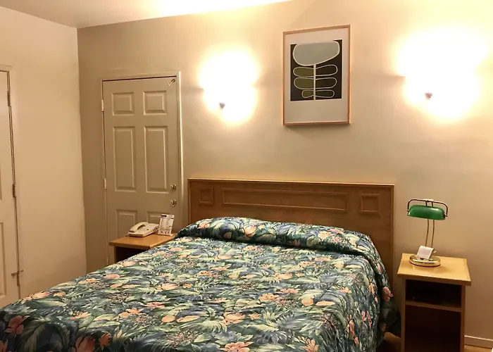 Sunrise Inn