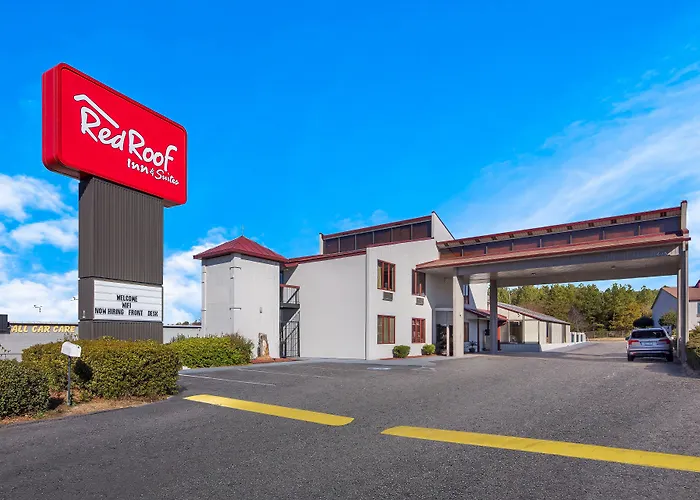 Red Roof Inn & Suites Monroe, Nc
