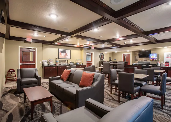Cobblestone Inn & Suites - Pine Bluffs