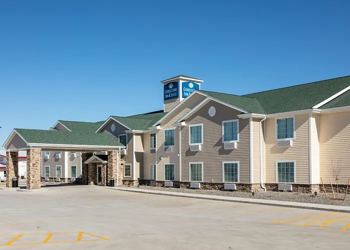 Cobblestone Inn & Suites - Pine Bluffs