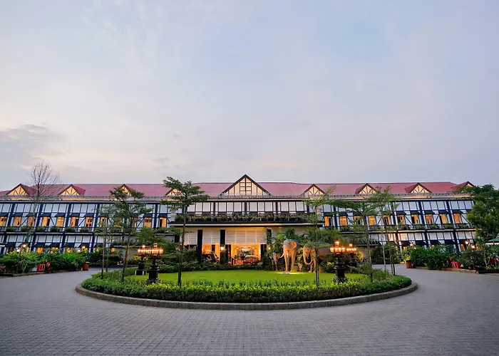 Mayfair Tea Resort