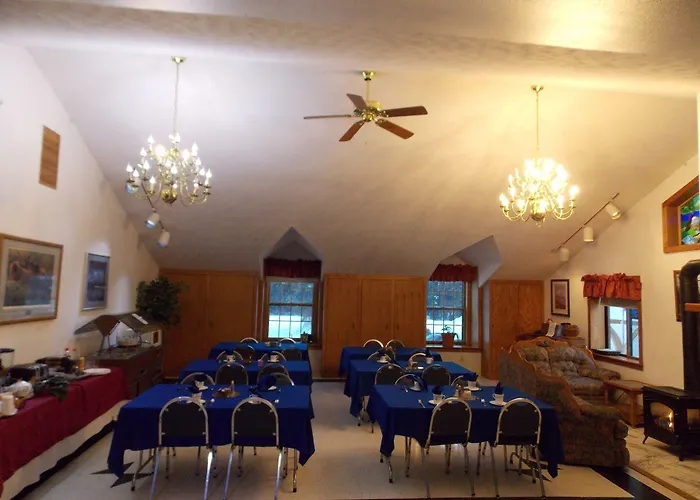 Abbey Archway Inn