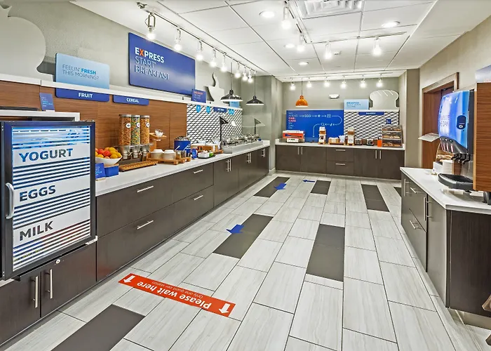Holiday Inn Express & Suites - Stafford Nw - Sugar Land By Ihg