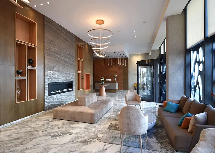 Flower Town Hotel & Spa