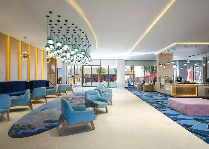Maani Muscat Hotel & Suites