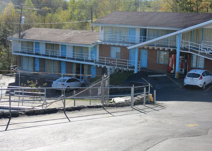 Boone Trail Inn