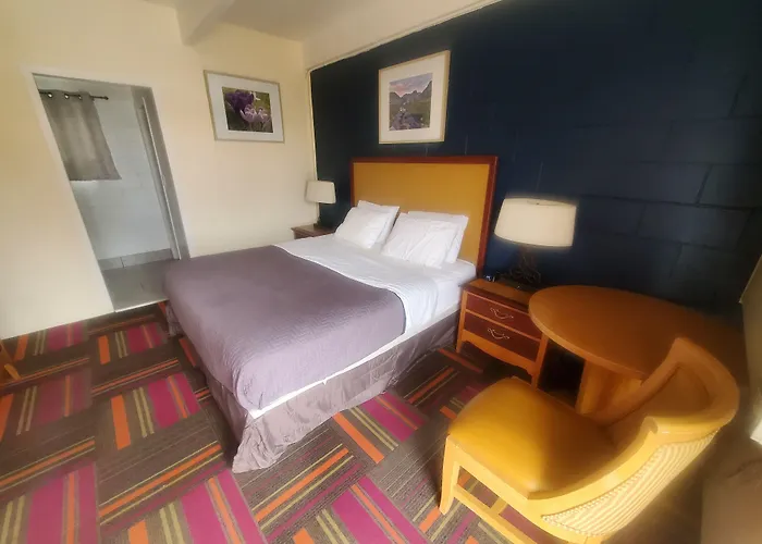 Thunder Bird Motel