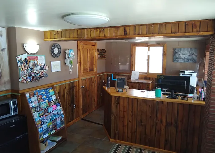 Townhouse Motel