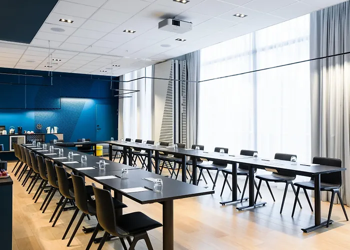 Courtyard By Marriott Paris Creteil