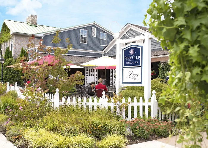 Shaw Club Hotel
