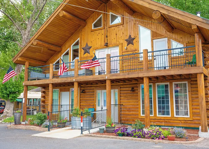 Alpine Lodge Hotel