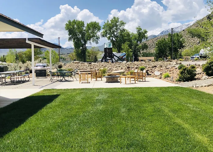 Meadowcliff Lodge Coleville