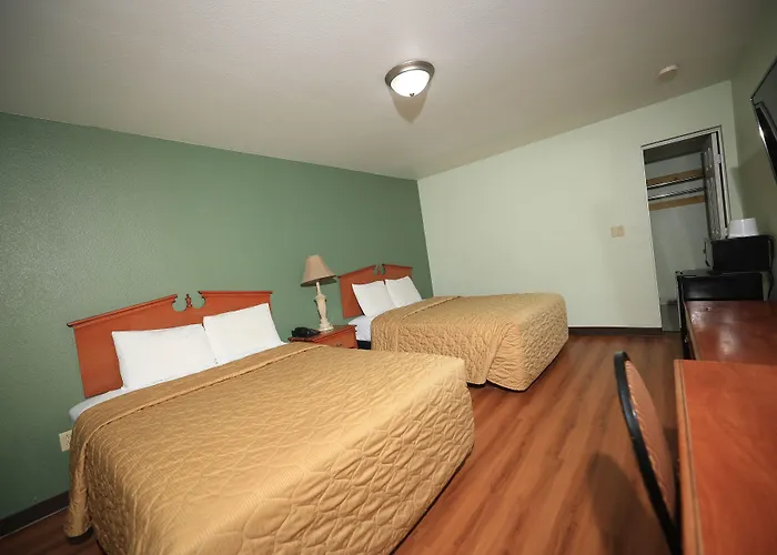 Texas Inn Waxahachie