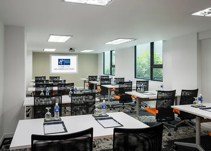 Holiday Inn Express Kota Kinabalu City Centre By Ihg