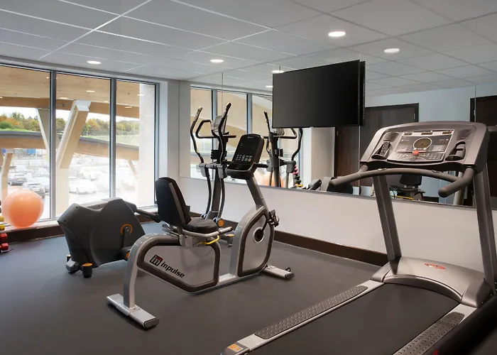 Ramada By Wyndham Leeds East