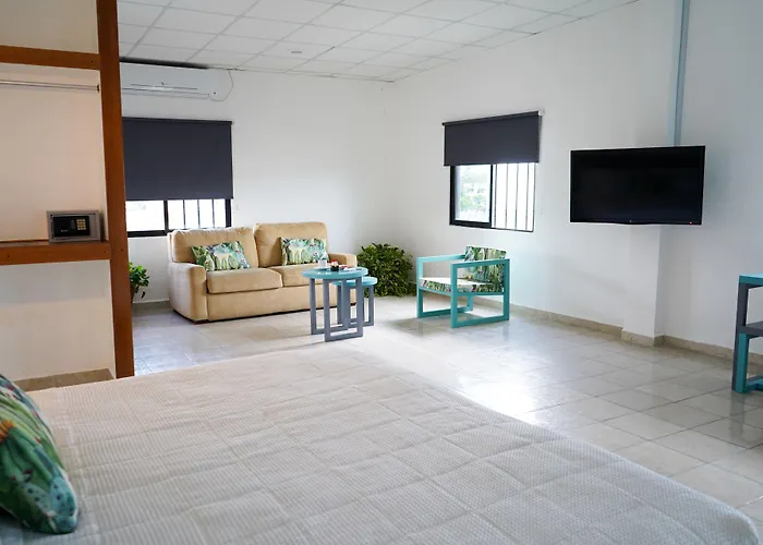 Hotel & Suites Arges - Centro Chetumal