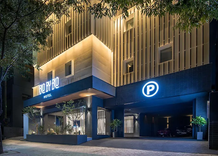 Blo By Blo Hotel