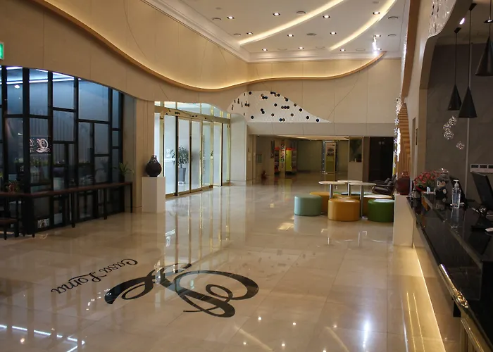 Casaloma Hotel