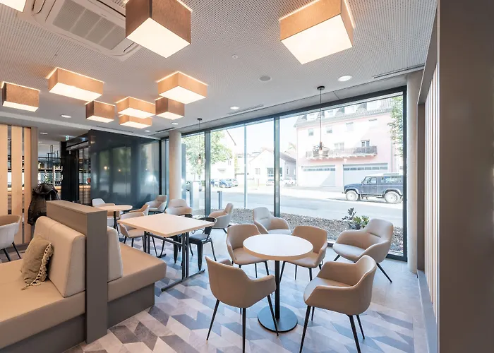Holiday Inn - The Niu, Timber Esslingen By Ihg