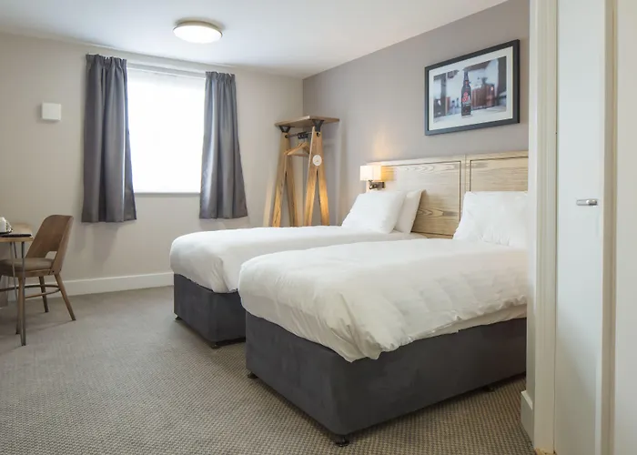 Paisley Pear, Brackley By Marston'S Inns