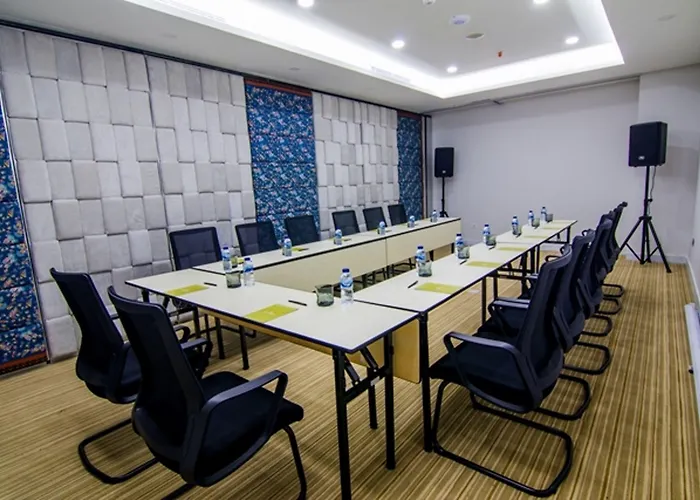 Jambuluwuk Thamrin Hotel