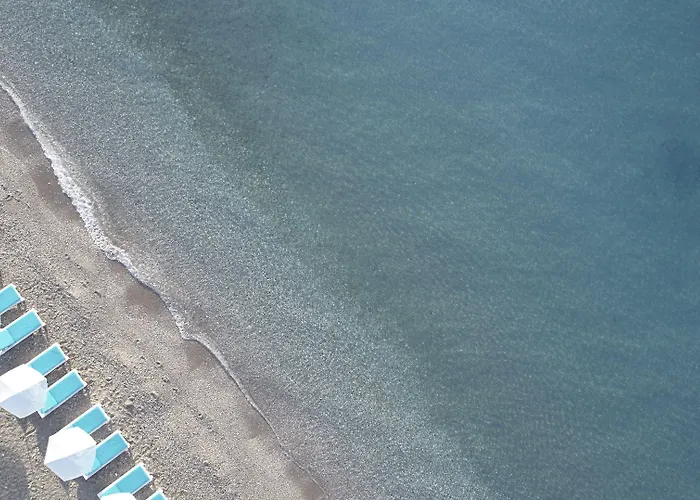 Kouros Seasight Hotel