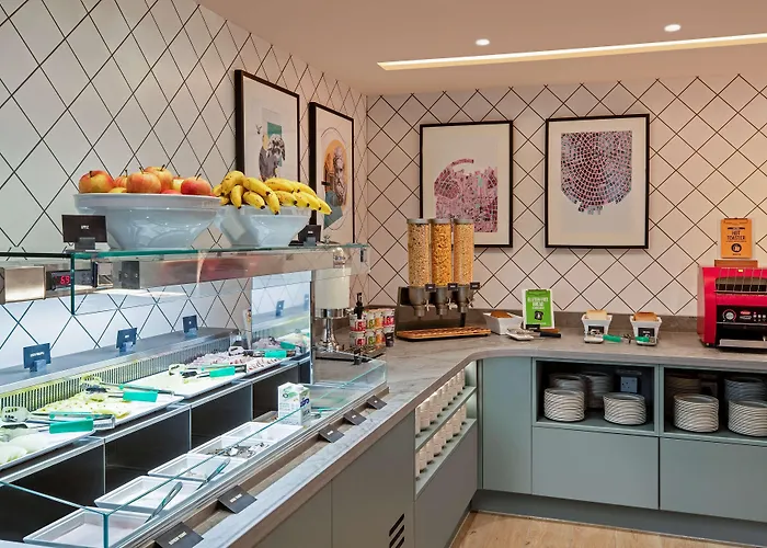 Hampton By Hilton Bath City