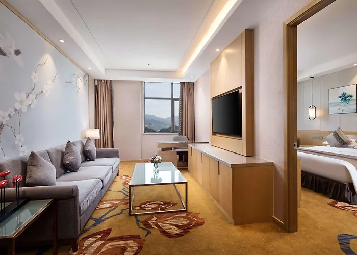 Ramada Plaza By Wyndham Enshi