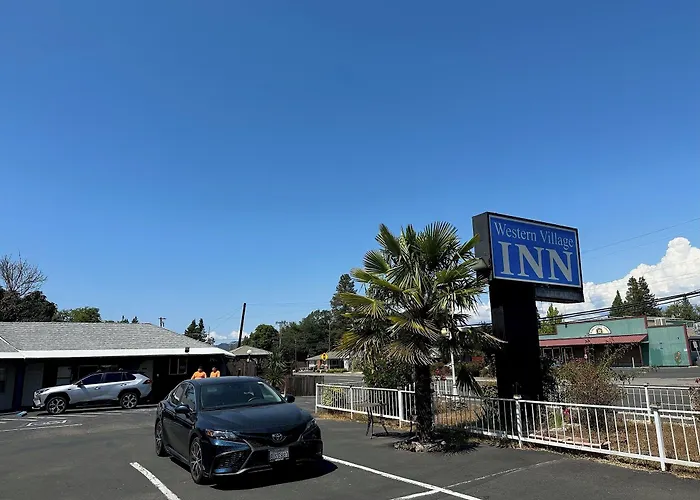 Western Village Inn-Newly Renovated