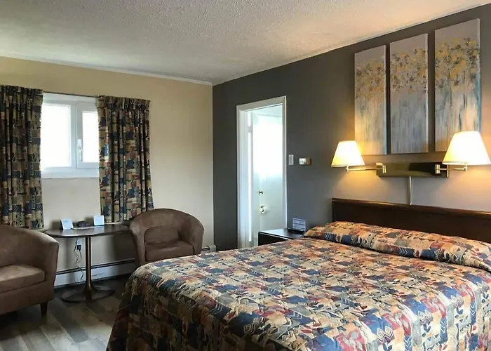 Coastal Inn - Kingfisher