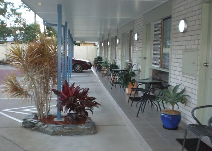Twin Towns Motel