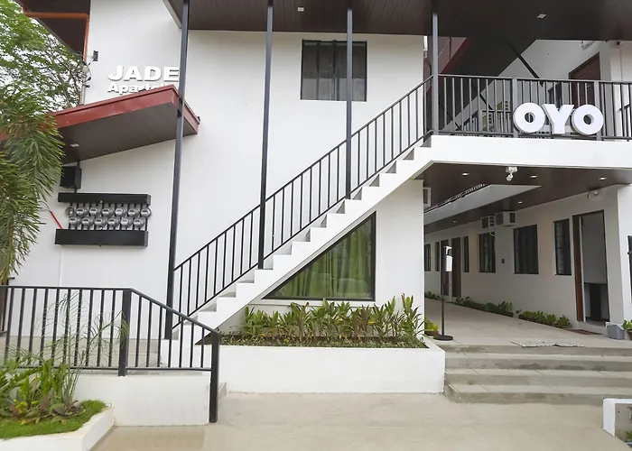 Oyo 736 Jade Apartelle