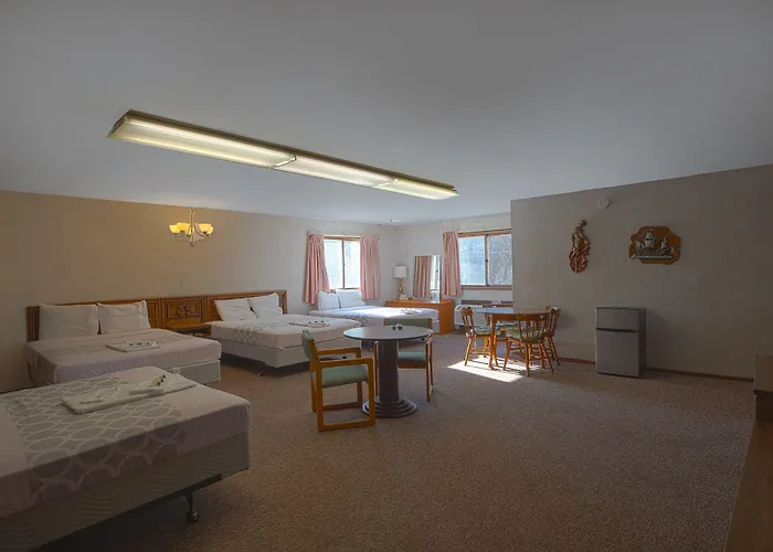 Love Hotels Tomahawk By Oyo At Lake Mohawksin Wi