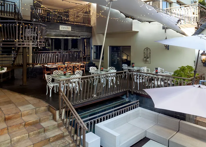 Innjoy Boutique Hotel