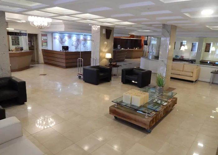 Altadomo Hotel