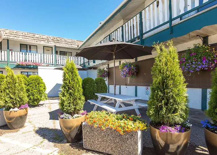 Grama'S Inn