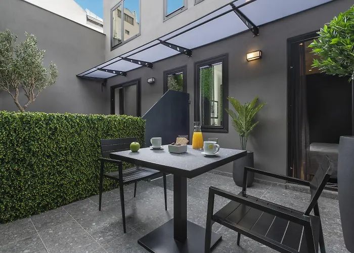 No 15 Ermou Hotel