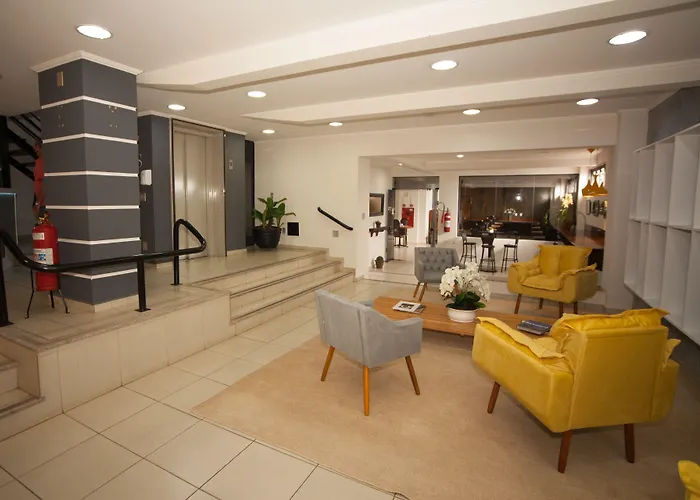 Laparos Hotel