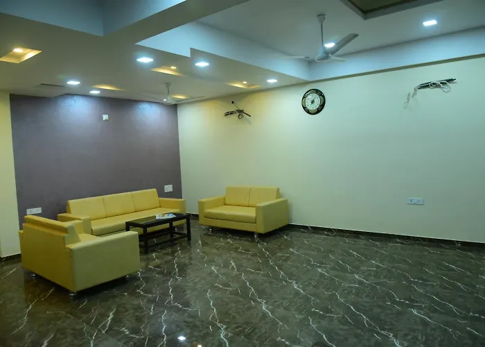 Hotel Savera Palace