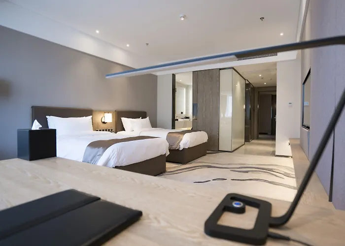 Mercure Panjin